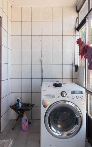Casa à venda com 120m², 2 quartos e 2 vagasÁrea de Serviço