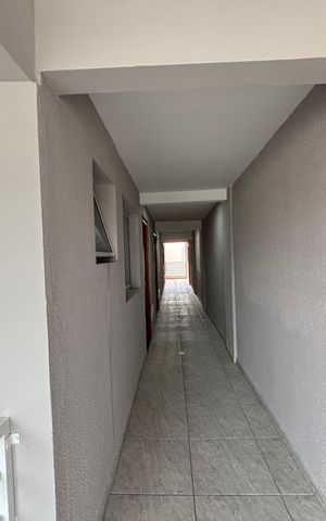 Studio à venda com 30m², 1 quarto e sem vaga Studio à venda com 30m², 1 quarto e sem vagaÁrea comum