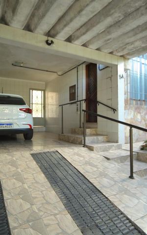 Casa à venda com 265m², 4 quartos e 2 vagasGaragem 