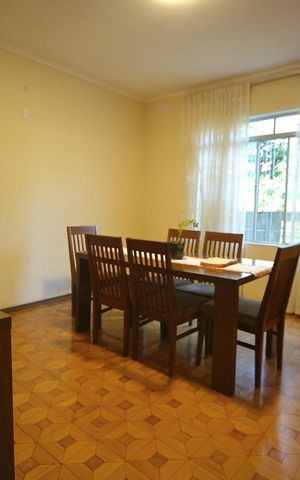 Casa à venda com 265m², 4 quartos e 2 vagasSala de jantar 