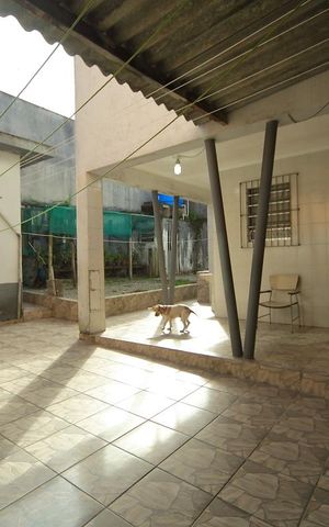 Casa à venda com 265m², 4 quartos e 2 vagasÁrea de serviço/quintal 