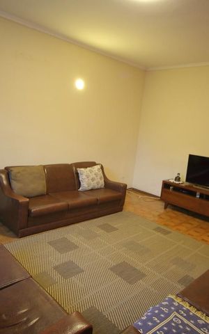 Casa à venda com 265m², 4 quartos e 2 vagasSala