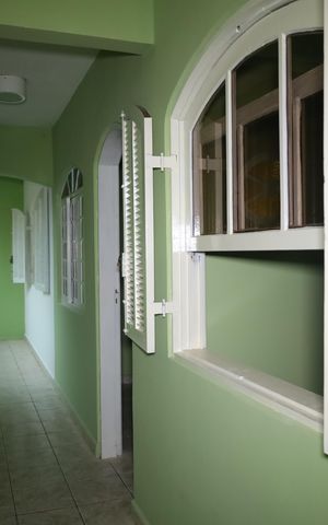 Casa para alugar com 65m², 2 quartos e 1 vagaCorredor