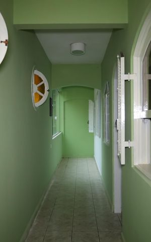 Casa para alugar com 65m², 2 quartos e 1 vagaCorredor