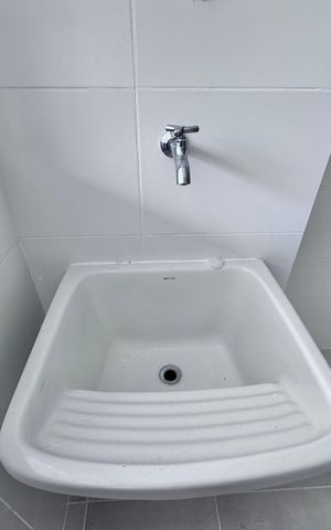 Apartamento à venda com 60m², 2 quartos e 1 vaga Apartamento à venda com 60m², 2 quartos e 1 vagaCozinha e Área de Serviço
