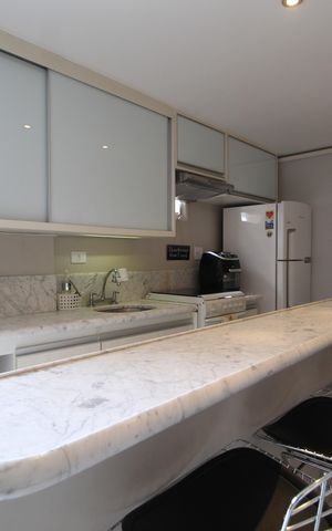 Apartamento à venda com 80m², 1 quarto e 1 vagaCozinha