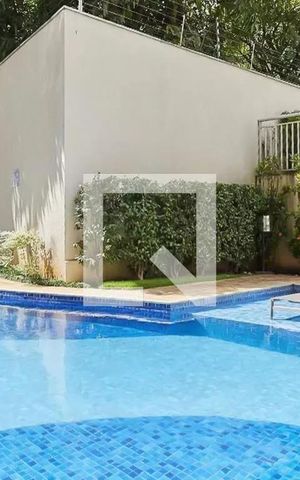Apartamento à venda com 67m², 2 quartos e 1 vaga Apartamento à venda com 67m², 2 quartos e 1 vagaÁrea comum - Piscina