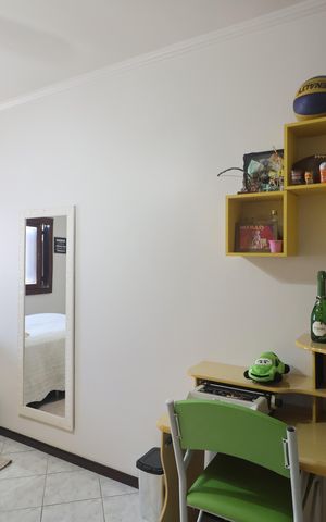 Casa à venda com 345m², 4 quartos e 5 vagasQuarto 3