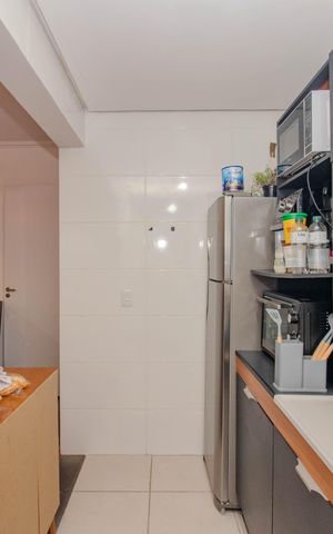 Apartamento à venda com 44m², 2 quartos e 1 vaga Apartamento à venda com 44m², 2 quartos e 1 vagaCozinha e Área de Serviço