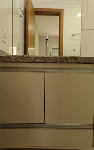 Apartamento para alugar com 60m², 1 quarto e 1 vaga Apartamento para alugar com 60m², 1 quarto e 1 vagaBanheiro da Suíte