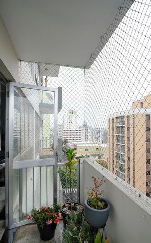 Apartamento à venda com 90m², 2 quartos e 1 vagaVaranda