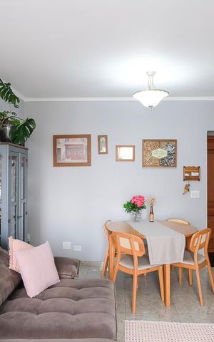 Apartamento à venda com 90m², 2 quartos e 1 vagaSala