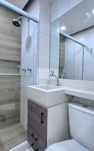 Apartamento à venda com 72m², 2 quartos e 1 vaga Apartamento à venda com 72m², 2 quartos e 1 vagaBanheiro da Suíte
