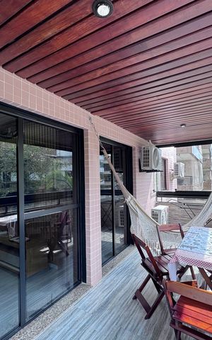 Apartamento à venda com 72m², 2 quartos e 1 vaga Apartamento à venda com 72m², 2 quartos e 1 vagaVaranda