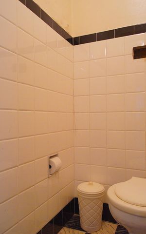 Casa à venda com 380m², 5 quartos e 5 vagasLavabo