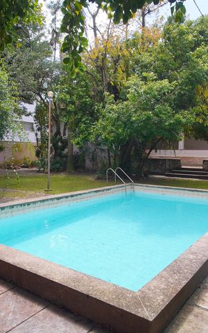 Casa à venda com 380m², 5 quartos e 5 vagasPiscina