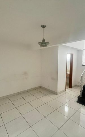 Casa à venda com 104m², 3 quartos e 2 vagasSala 2