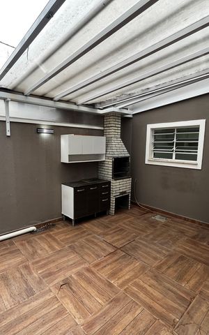 Casa à venda com 104m², 3 quartos e 2 vagasQuintal / Churraqueira