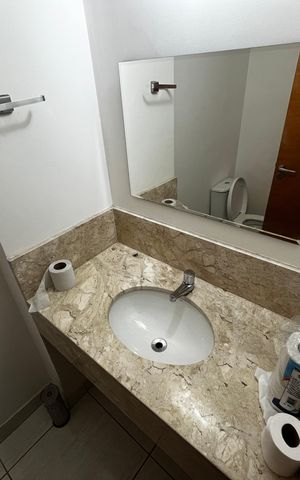 Casa à venda com 104m², 3 quartos e 2 vagasLavabo