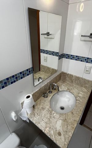 Casa à venda com 104m², 3 quartos e 2 vagasBanheiro