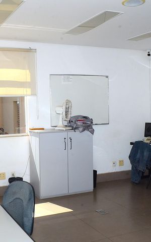 Casa à venda com 510m², 6 quartos e 6 vagasSALA 2