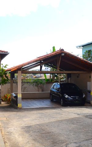 Casa à venda com 510m², 6 quartos e 6 vagasÁrea externa