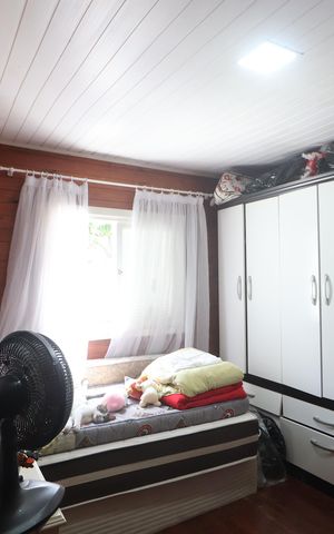 Casa à venda com 115m², 6 quartos e 2 vagasQuarto 2 Casa 1