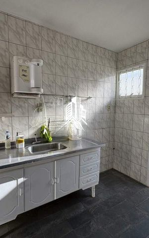 Casa à venda com 74m², 3 quartos e 2 vagas