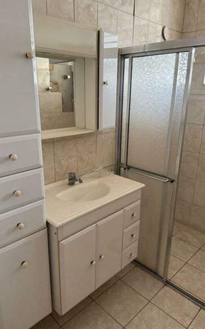 Apartamento à venda com 101m², 2 quartos e sem vaga