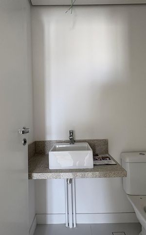 Apartamento à venda com 93m², 3 quartos e 2 vagas Apartamento à venda com 93m², 3 quartos e 2 vagasBanheiro