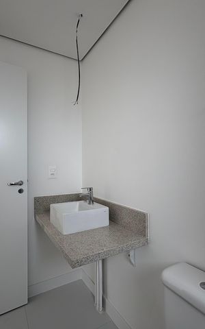 Apartamento à venda com 93m², 3 quartos e 2 vagas Apartamento à venda com 93m², 3 quartos e 2 vagasBanheiro da Suíte 2