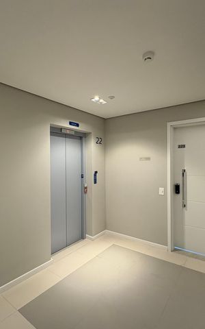 Apartamento à venda com 93m², 3 quartos e 2 vagas Apartamento à venda com 93m², 3 quartos e 2 vagasHall de entrada