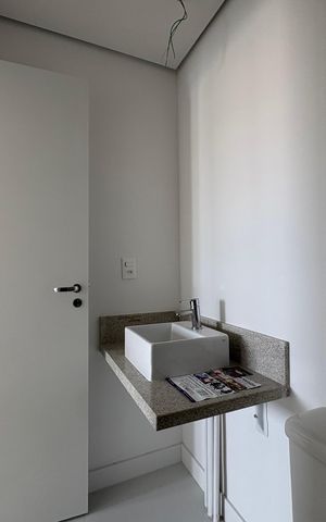 Apartamento à venda com 93m², 3 quartos e 2 vagas Apartamento à venda com 93m², 3 quartos e 2 vagasBanheiro