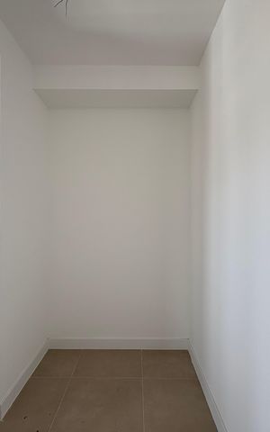 Apartamento à venda com 93m², 3 quartos e 2 vagas Apartamento à venda com 93m², 3 quartos e 2 vagasCozinha