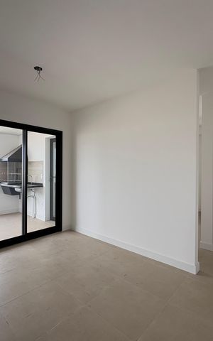 Apartamento à venda com 93m², 3 quartos e 2 vagas Apartamento à venda com 93m², 3 quartos e 2 vagasSala
