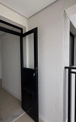 Apartamento à venda com 93m², 3 quartos e 2 vagas Apartamento à venda com 93m², 3 quartos e 2 vagasSacada técnica