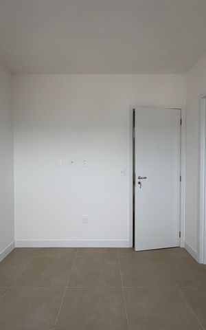 Apartamento à venda com 93m², 3 quartos e 2 vagas Apartamento à venda com 93m², 3 quartos e 2 vagasSuite 2