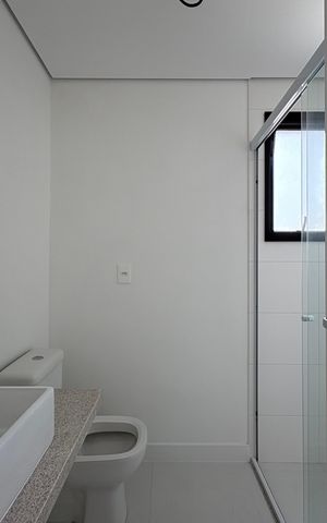 Apartamento à venda com 93m², 3 quartos e 2 vagas Apartamento à venda com 93m², 3 quartos e 2 vagasBanheiro da Suíte 1
