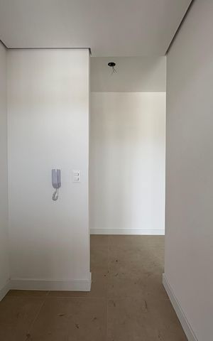 Apartamento à venda com 93m², 3 quartos e 2 vagas Apartamento à venda com 93m², 3 quartos e 2 vagasÁrea de Serviço