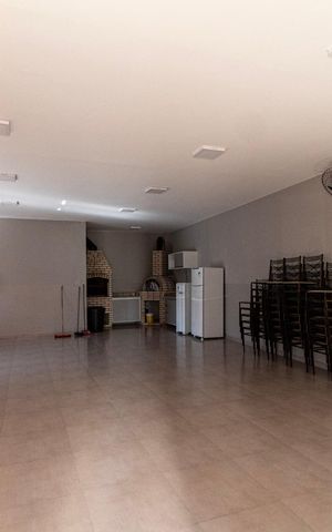 Apartamento para alugar com 48m², 2 quartos e 1 vaga Apartamento para alugar com 48m², 2 quartos e 1 vagaÁrea comum - Salão de festas