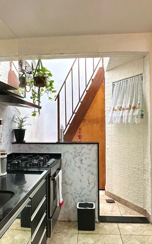 Apartamento à venda com 120m², 2 quartos e sem vaga Apartamento à venda com 120m², 2 quartos e sem vagaCozinha