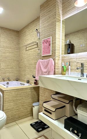 Apartamento à venda com 120m², 2 quartos e sem vaga Apartamento à venda com 120m², 2 quartos e sem vagaBanheiro