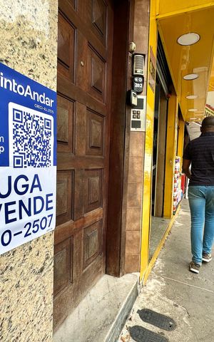 Apartamento à venda com 120m², 2 quartos e sem vaga Apartamento à venda com 120m², 2 quartos e sem vagaPlaquinha