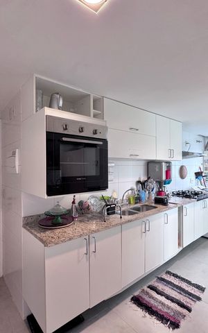 Apartamento à venda com 79m², 1 quarto e 1 vaga Apartamento à venda com 79m², 1 quarto e 1 vagaCozinha