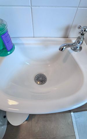 Apartamento à venda com 79m², 1 quarto e 1 vaga Apartamento à venda com 79m², 1 quarto e 1 vagaBanheiro de Serviço