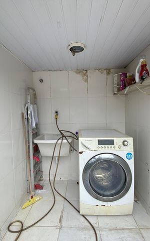 Apartamento à venda com 114m², 3 quartos e 2 vagas Apartamento à venda com 114m², 3 quartos e 2 vagasÁrea de Serviço