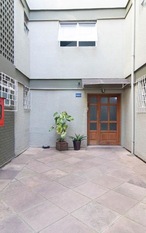 Apartamento à venda com 93m², 4 quartos e sem vagaÁrea comum