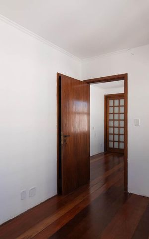 Apartamento à venda com 93m², 4 quartos e sem vagaQuarto