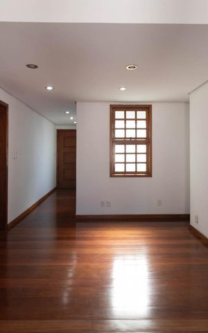 Apartamento à venda com 93m², 4 quartos e sem vagaSala