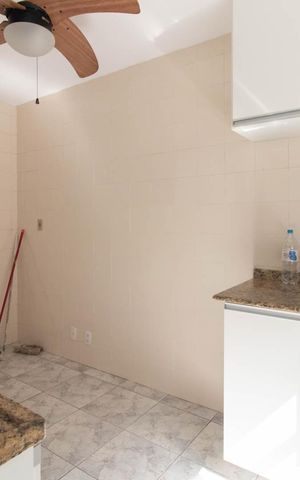 Apartamento à venda com 93m², 4 quartos e sem vagaCozinha